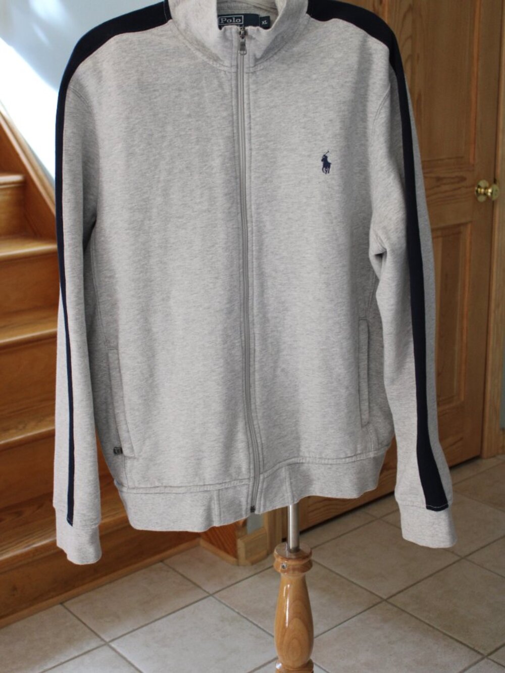 Ralph Lauren Men Sport Jacket Gray Navy SZ XL Zip up & Pockets Fleece Lining - Picture 3 of 8